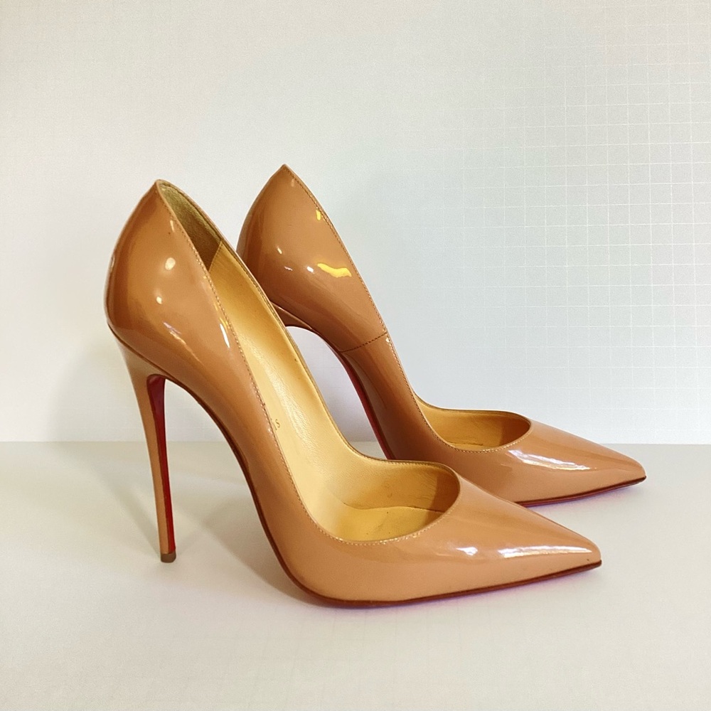 Christian Louboutin So Kate Nude Pumps Heels Sz 38